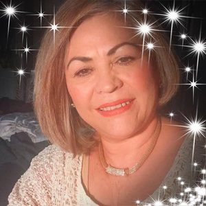 Meet your Posher, Adriana